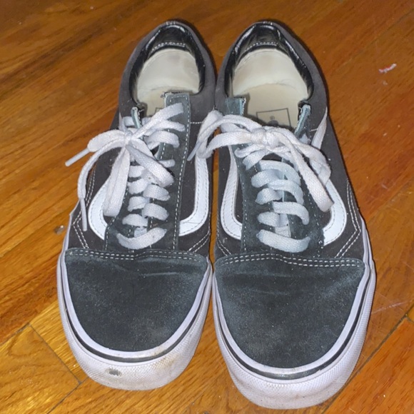 Vans - Picture 3 of 3